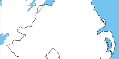 Mapa em branco da irlanda do norte